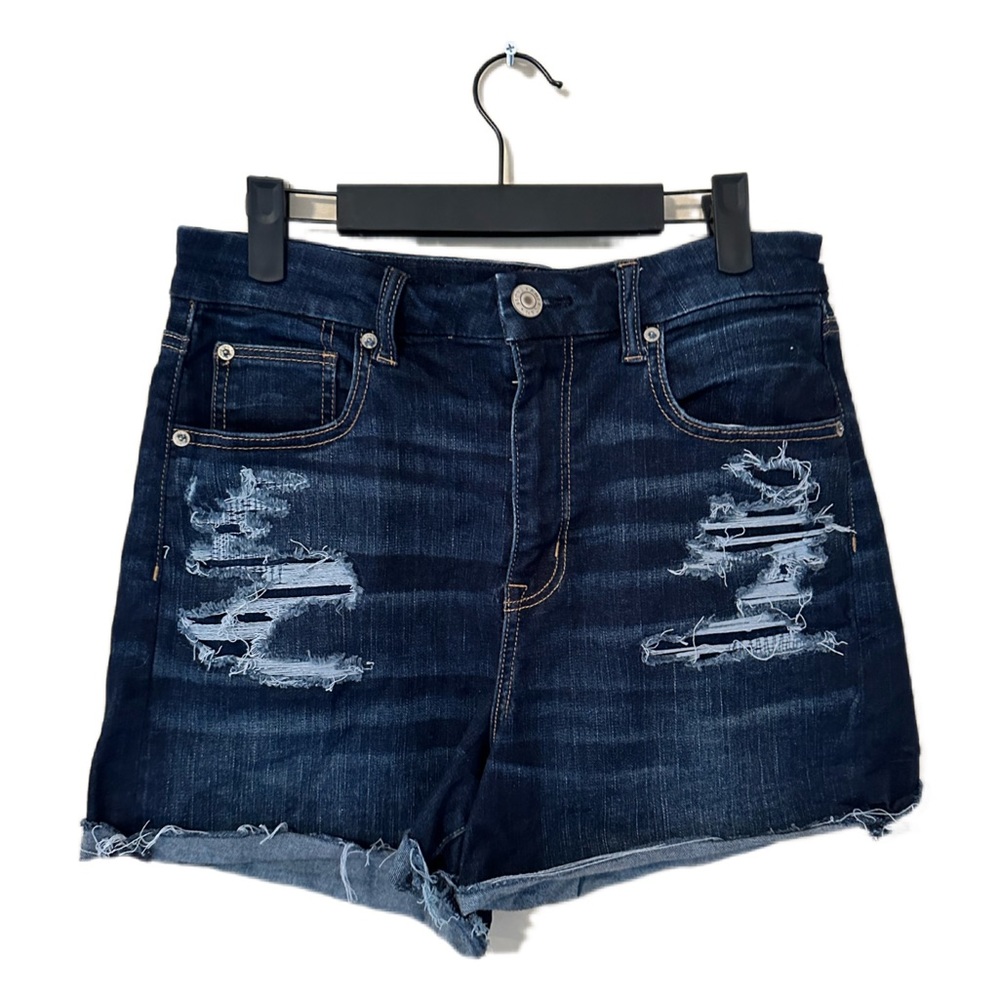 American eagle distressed denim shorts Size 10